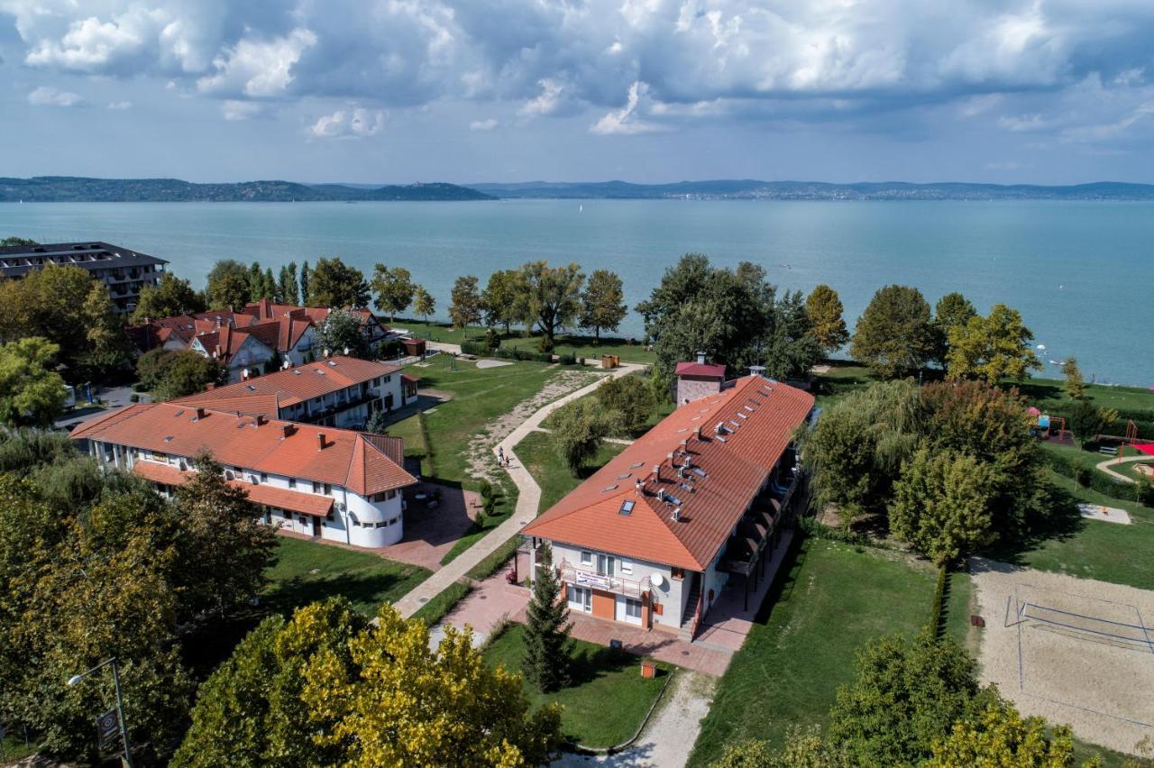 Zamárdi Sirály Apartmanok Kültér fotó